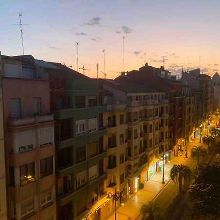 Un Hogar En El Centro Con Parking Gratuito Apartment Zaragoza Exterior photo
